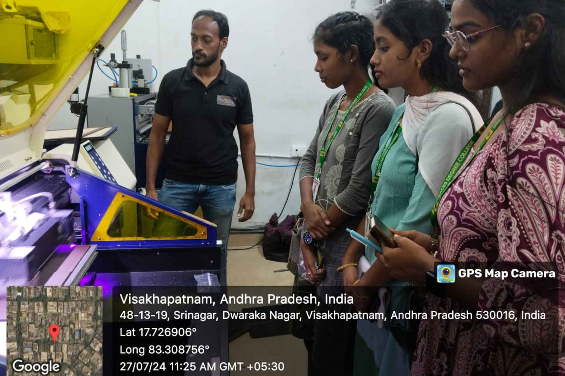 Visit to Phozo Digital Press, Vishakhapatnam